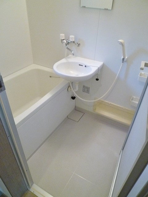 アゼリアハイツ 風呂画像