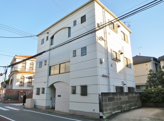 オオスガハイツ 301号室 外観