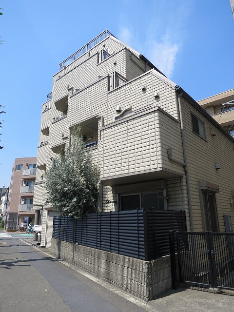 シェソワ・アン 402号室 外観