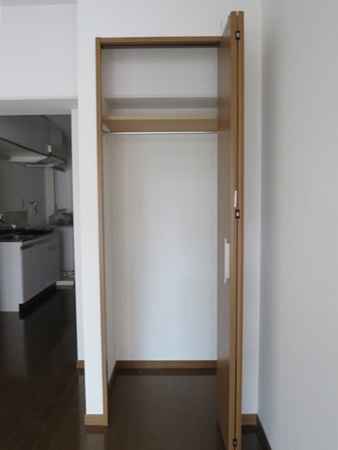 本多ビル ベッドルーム