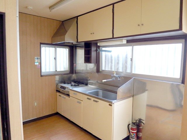 住田方一時使用貸家 キッチン