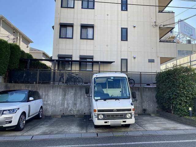 コンポート学大前（駐車場） キッチン