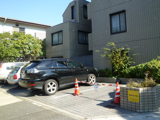 ｺｽﾓｾｼｵﾝ目黒本町駐車場 外観