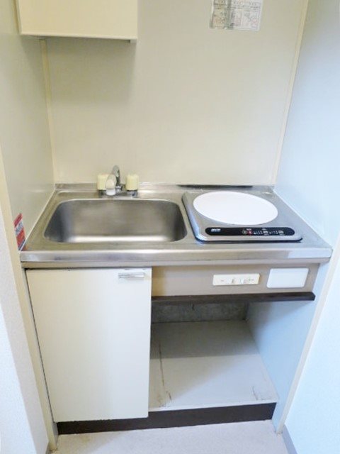 クリスタル三軒茶屋PartⅠ303号 キッチン
