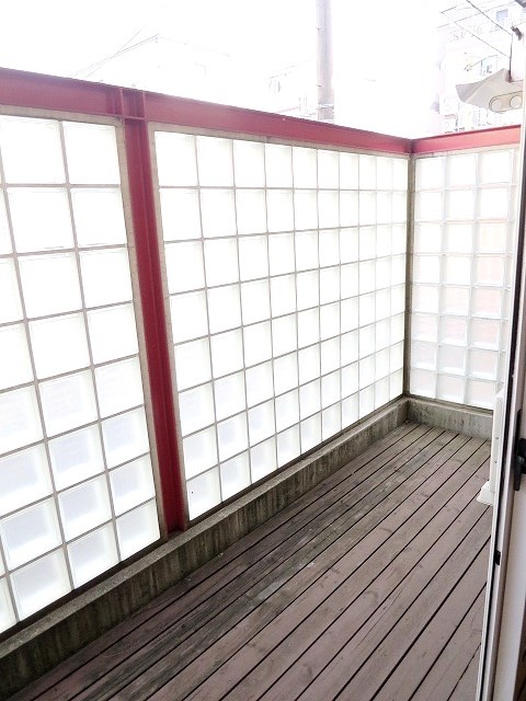 グラン・シャリオ ベランダ