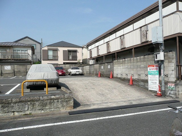 住友共同電力学芸大駐車場 15号室 外観