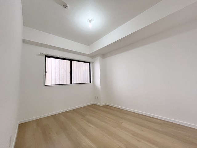 ヴィラージュ・コウノ 玄関