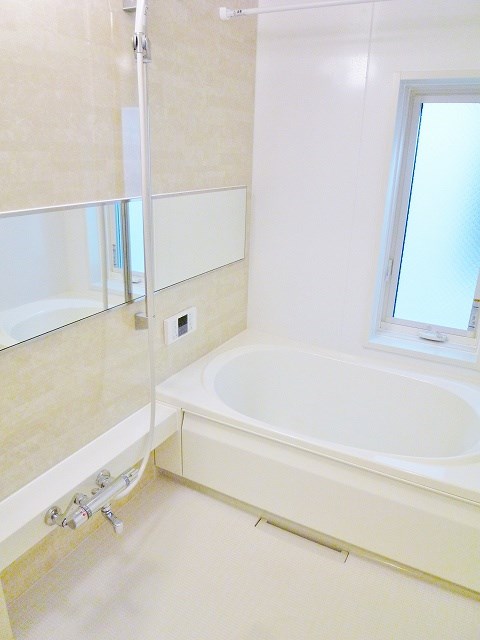 プレミアス鷹番 風呂画像