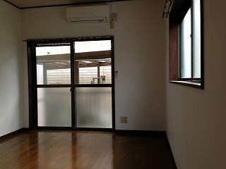 アムール中根 リビング