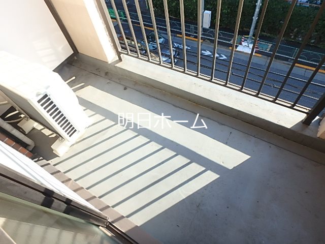 ハイツ高円寺館 ベランダ