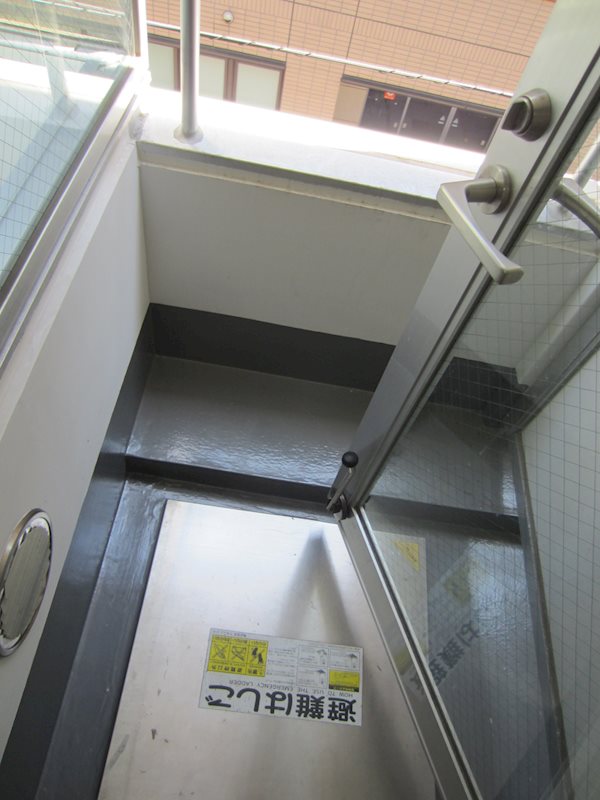 千代田タワーマンション ベランダ