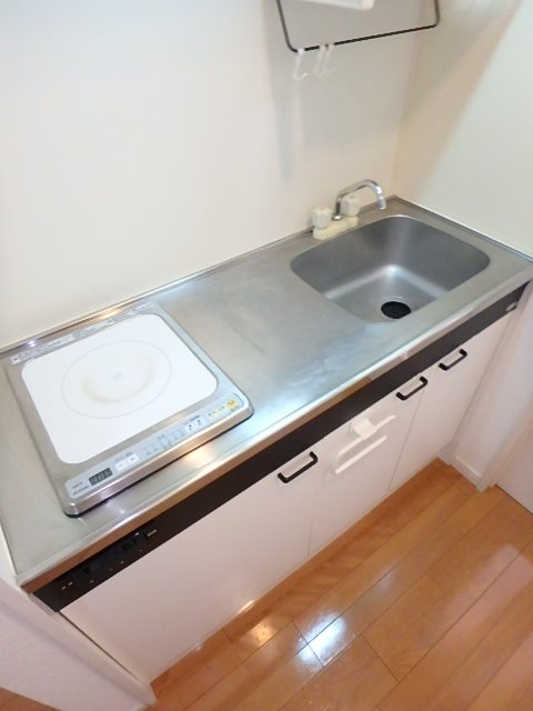 千代田タワーマンション キッチン