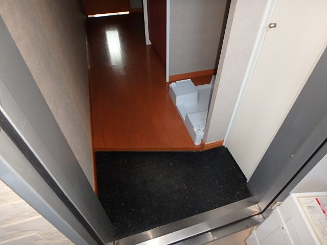 カーサ上尾 玄関