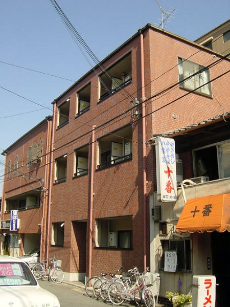 ラトゥール牧眞1 外観