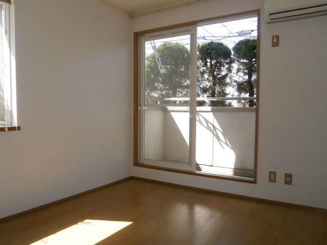 レイク・アベニュー大岡山 リビング