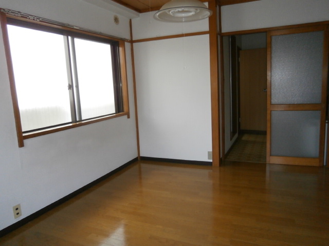 佐藤ビル リビング