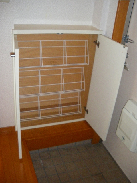 アンジュ その他