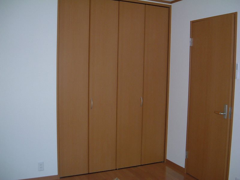 Lei Komazawa 収納
