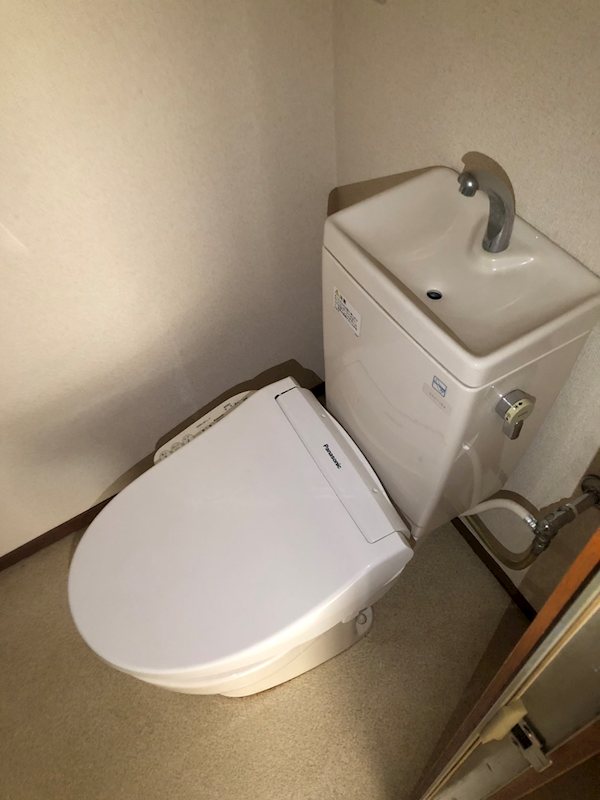 県ドリームハイツ　１１号棟 トイレ