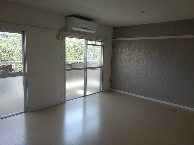 成田第一分譲住宅　3号棟 リビング