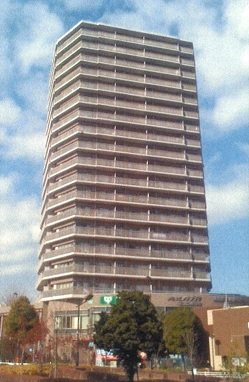 エリム春日町パークタワー 外観