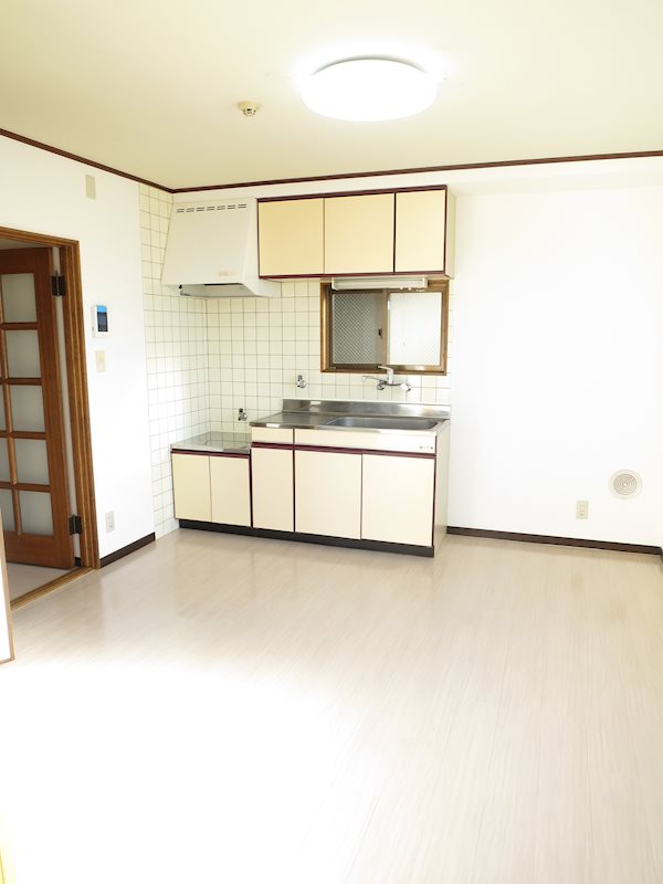 コンフォール大棚屋 リビング