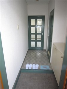 ホーマット･F 玄関