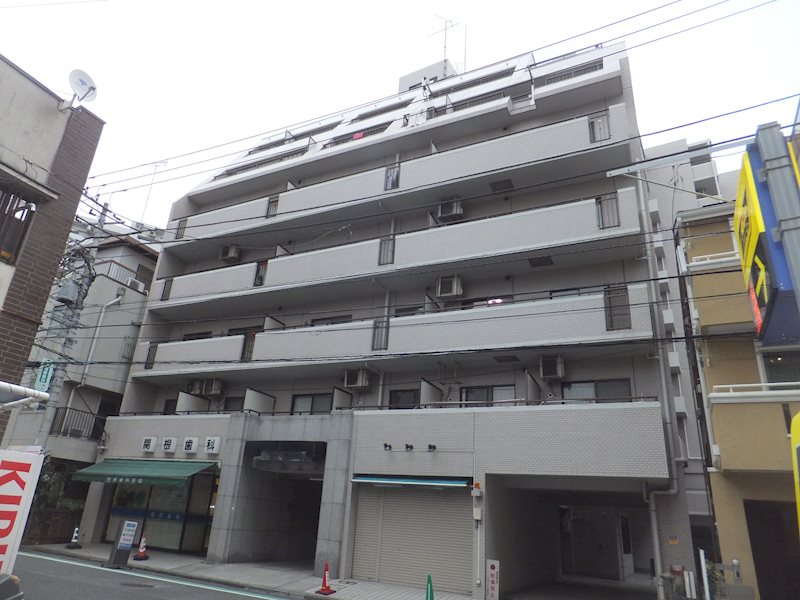 コスモプレイス鶴見中央  201号室 外観