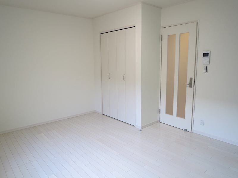 Backyard House リビング