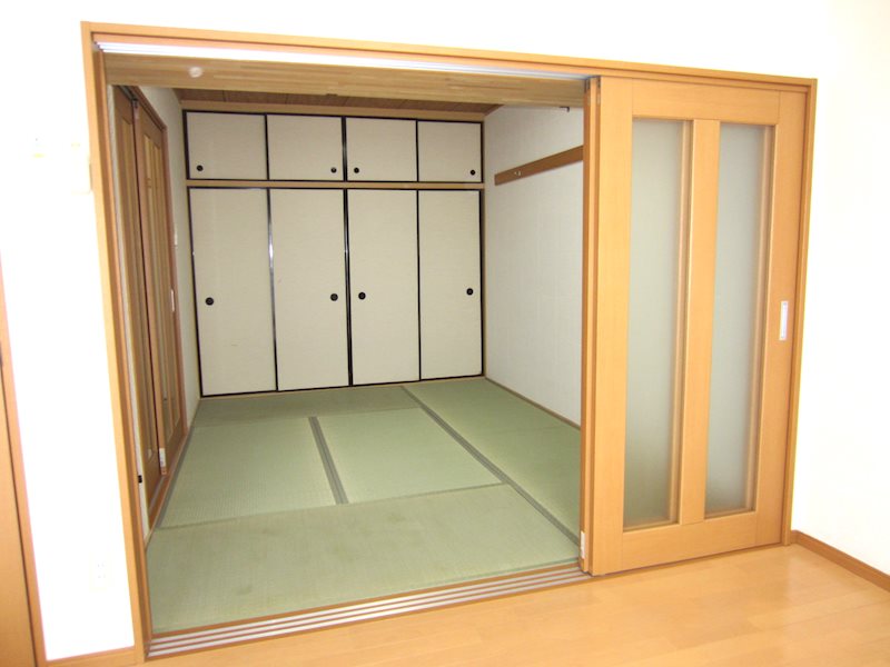 エミネンス昭和坂 ベッドルーム
