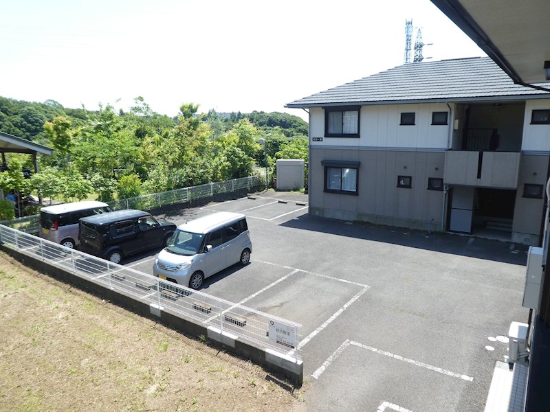 エリー　Ａ棟 駐車場