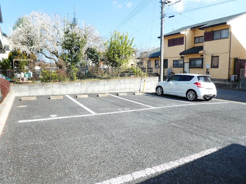 エーデルハイムはしかべ 駐車場