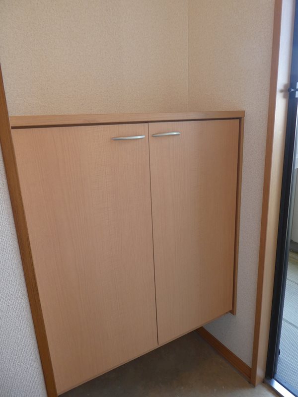 サンダーハイツ 玄関