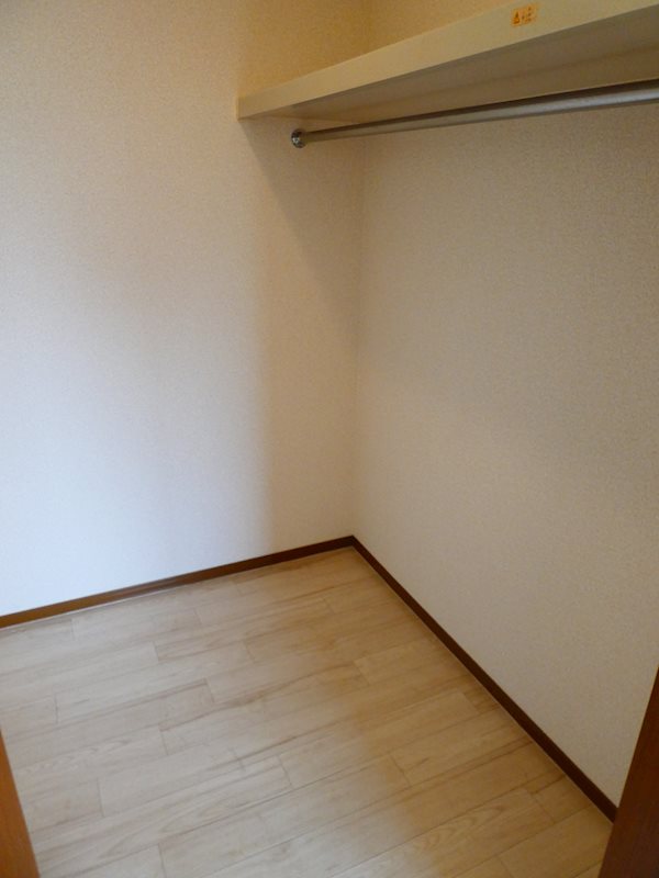 サニーコート 収納