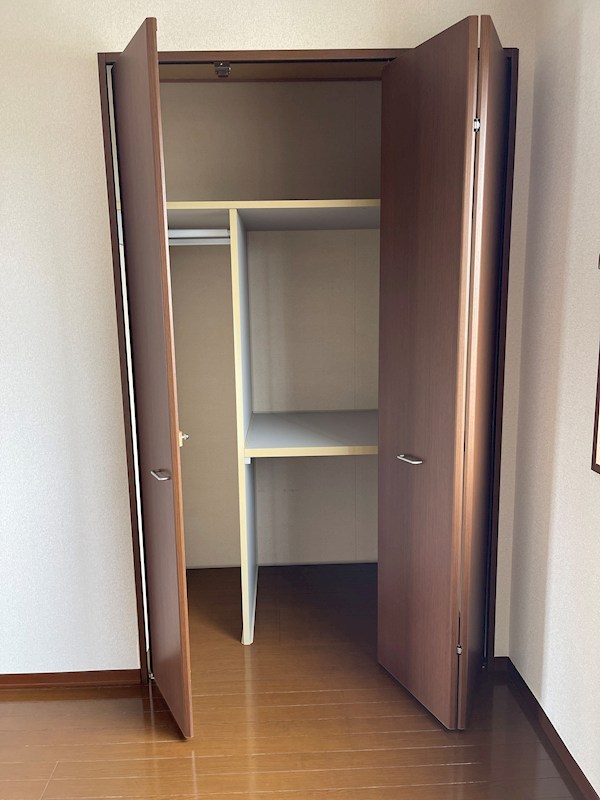 サンセールマスイ　Ｂ棟 収納