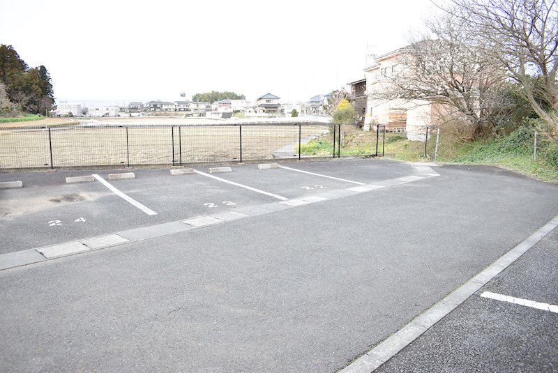 グリーンハイツイシカワ　Ｄ棟 駐車場