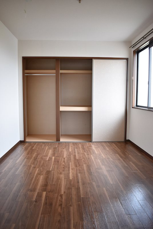 グリーンハイツイシカワ　Ｄ棟 収納