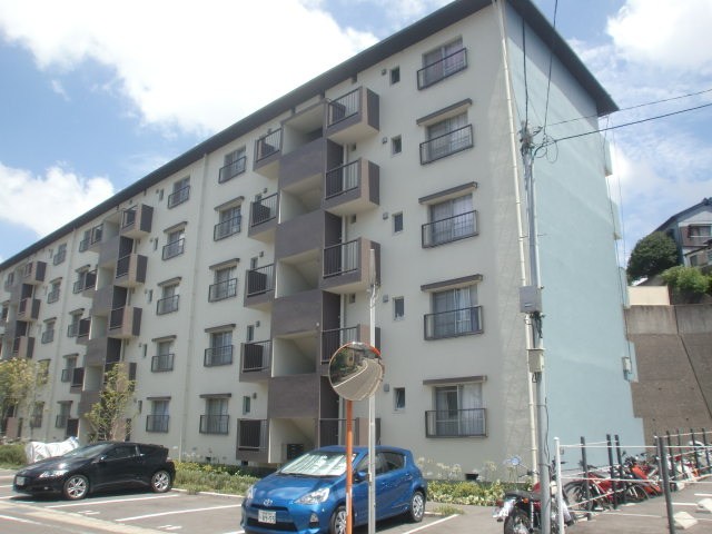 フロンティア葉山 外観