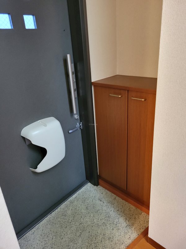 グランバリエ桂 玄関