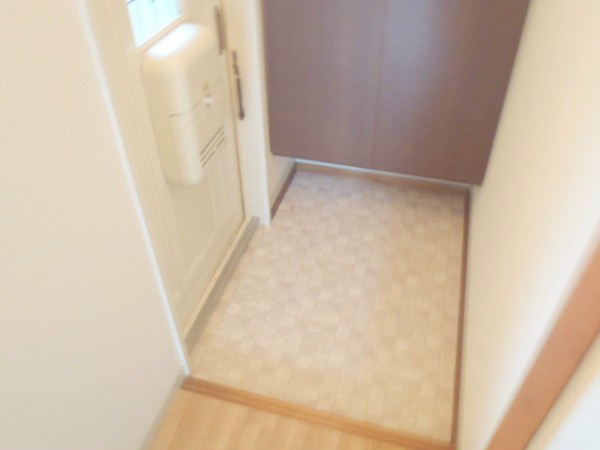 レーヴ・ボワ 玄関