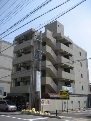 インペリアルジュン 外観写真