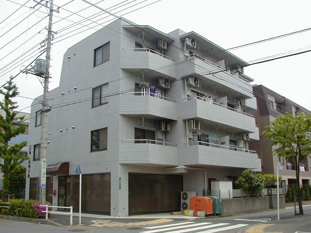 こん・あもーれ 外観
