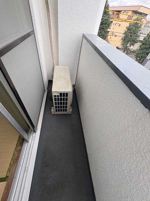 サカエヤビル ベランダ
