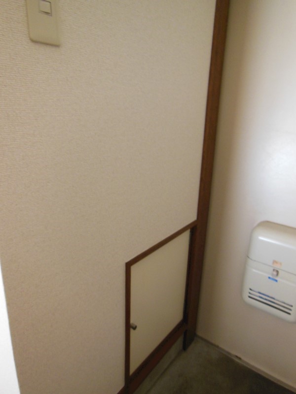 チェリーコーポ（飛田給） 玄関