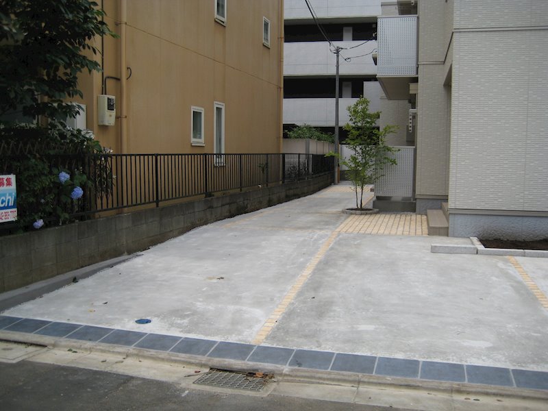 Kei Glanz 駐車場