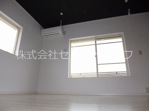 ハウス・ビル リビング