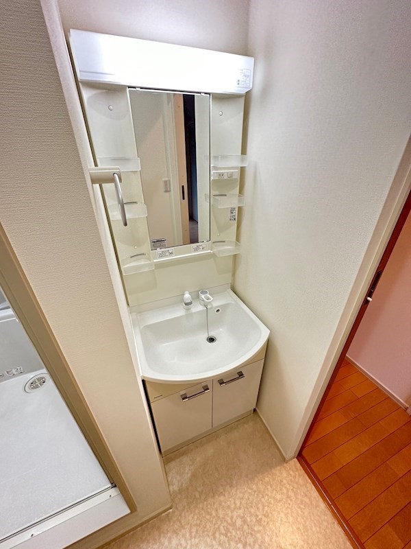 カサベルテ 玄関