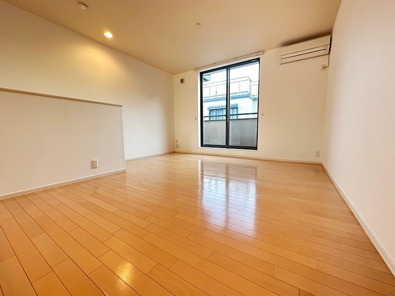 カサベルテ リビング