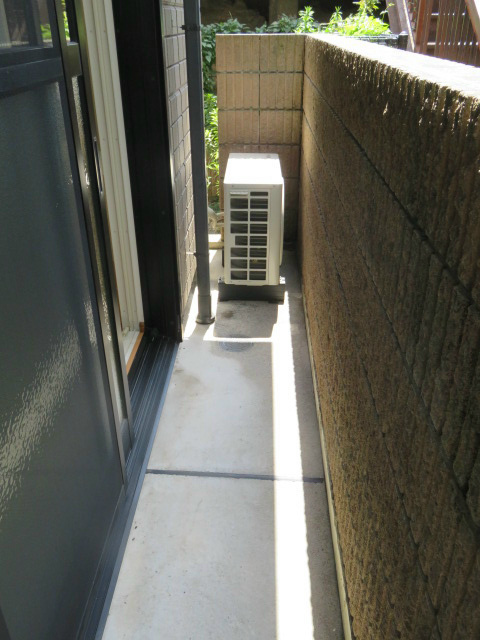 アゼリアハウス ベランダ