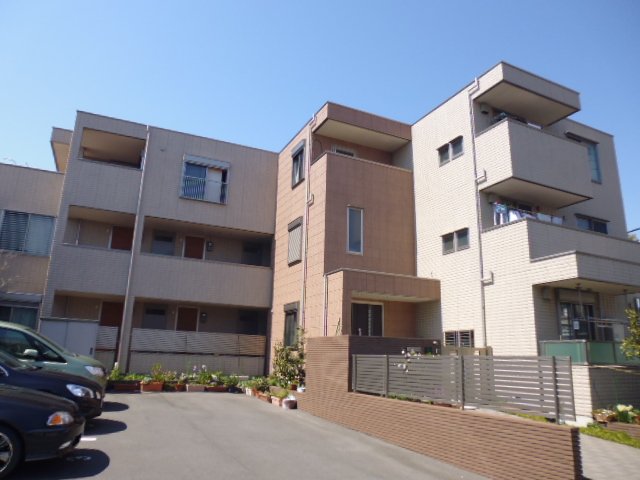 ルーブル 303号室 外観